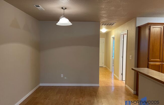 2 beds, 2 baths, $1,550