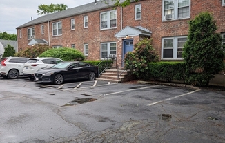 260 MAIN ST