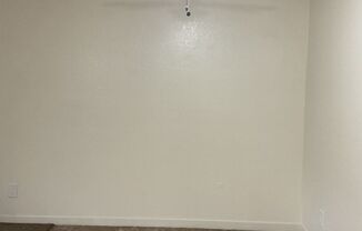 2 beds, 1 bath, 968 sqft, $1,375, Unit 1632-139