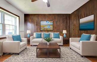 1221 Raum St NE Apt 3