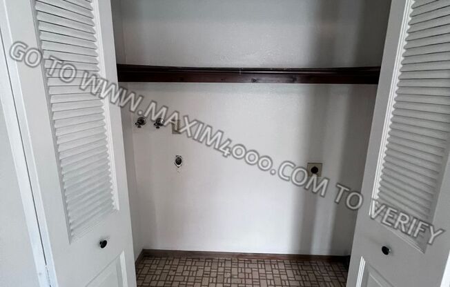 2 beds, 1.5 baths, $1,800