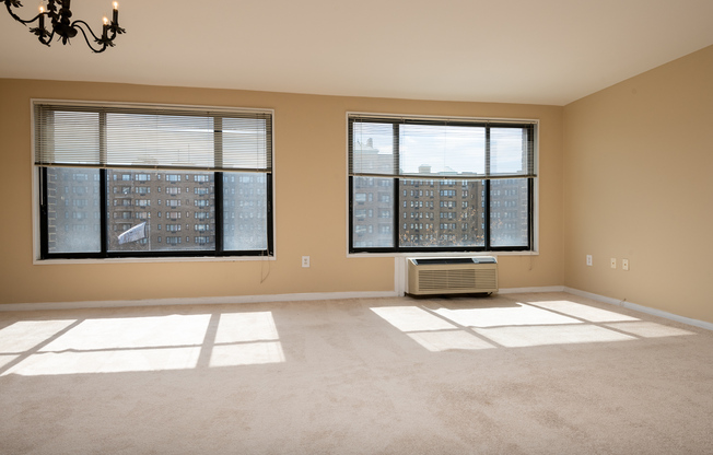 2501 Calvert St. NW #511