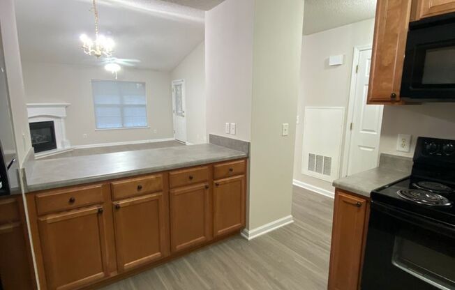 2 beds, 2 baths, 1,131 sqft, $1,425, Unit 2772-6