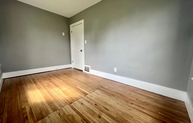 3 beds, 1 bath, $1,800