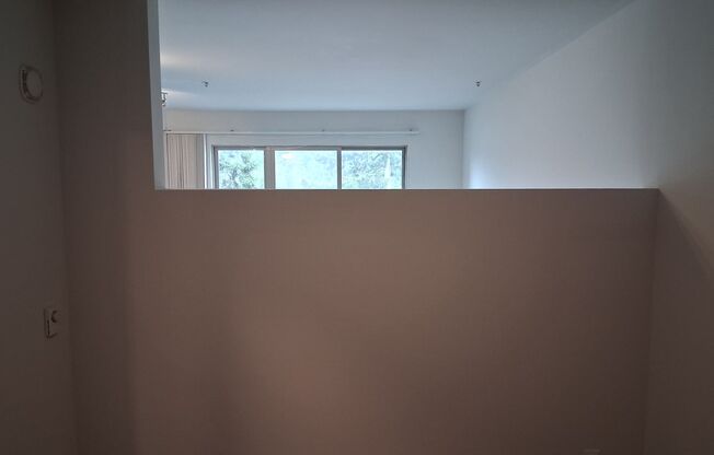 1 bed, 1 bath, 587 sqft, $1,675, Unit 414