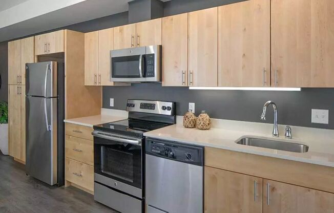 1 bed, 1 bath, 739 sqft, $1,795, Unit 212