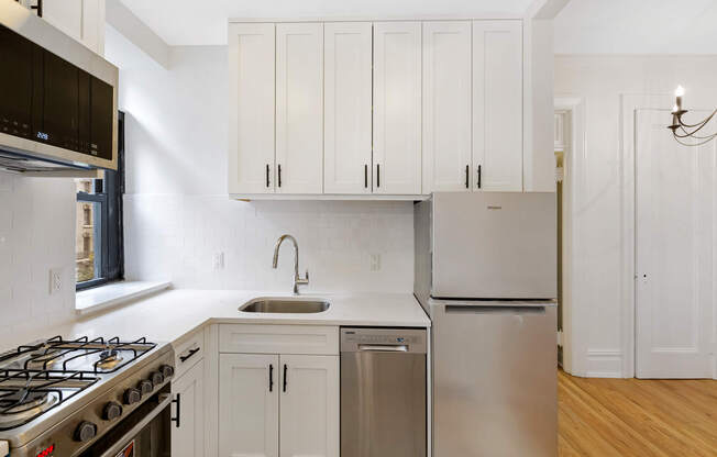504 510 W 110 ST
