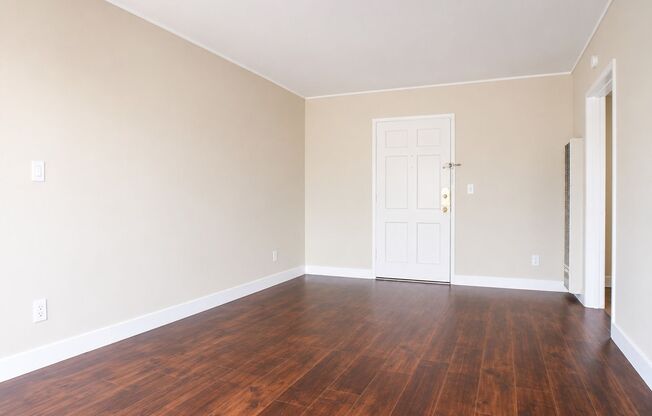 Cedros Gardens - Villa Portofino Apts, LP