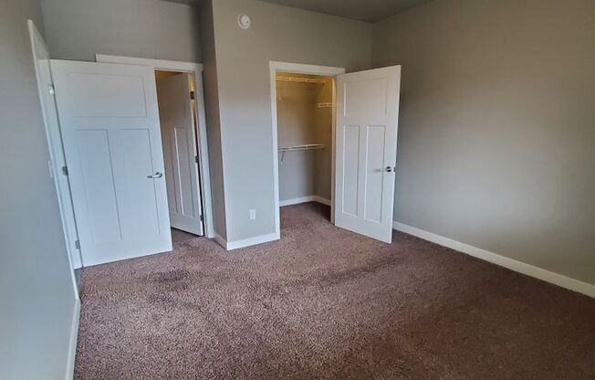 1 bed, 1 bath, $1,295, Unit 340