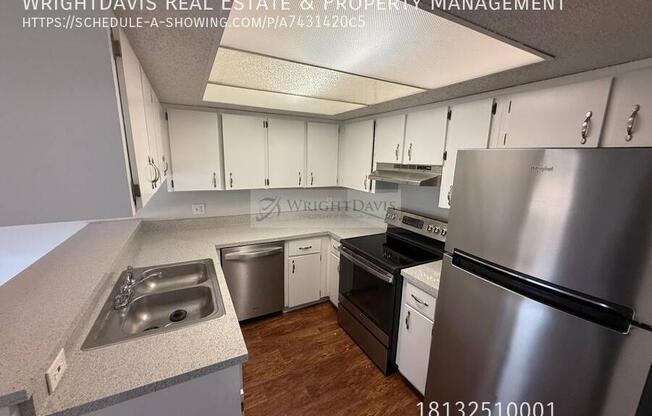 3147 BLOOMINGDALE VILLA CT