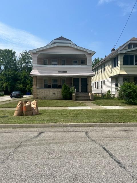 3618 E 151 ST
