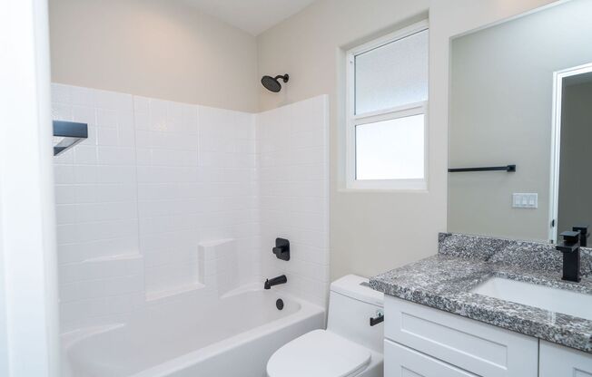 Studio, 1 bath, 401 sqft, $1,050, Unit M2441-A