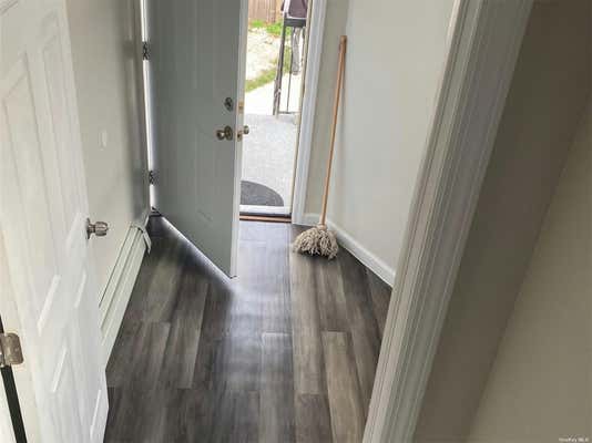 3 beds, 1 bath, $3,000