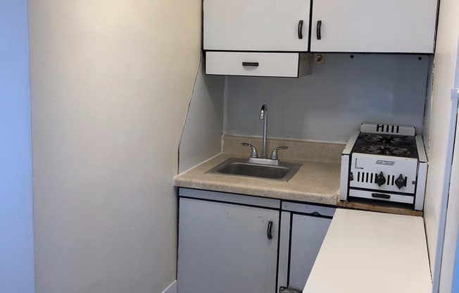 2600 N Humboldt Blvd.