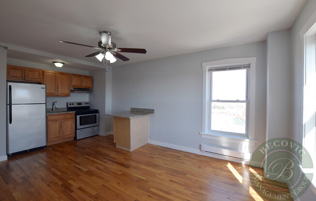 Studio, 1 bath, 266 sqft, $1,350, Unit 7450-71