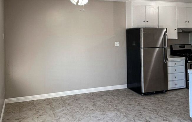 2 beds, 1 bath, 1,000 sqft, $2,800, Unit 6