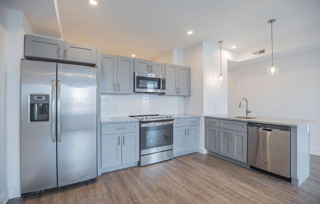 1 bed, 1 bath, 787 sqft, $1,750, Unit Unit 402