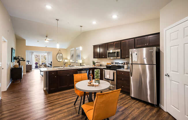 Redwood Copley Apartment Rentals