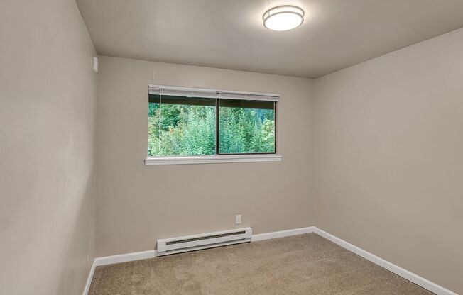 2 beds, 1 bath, 690 sqft, $1,780, Unit 303