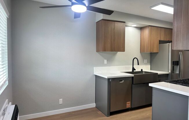 1 bed, 1 bath, 540 sqft, $2,210, Unit 360-24