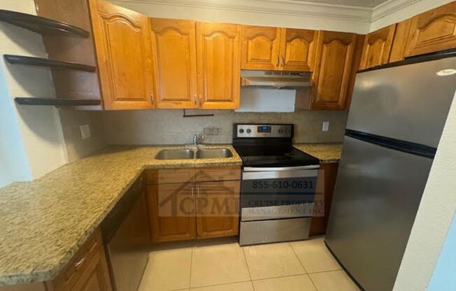 2 beds, 2 baths, 827 sqft, $2,050, Unit 645