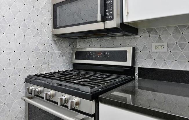 1 bed, 2.5 baths, 10,009 sqft, $6,100, Unit 24a