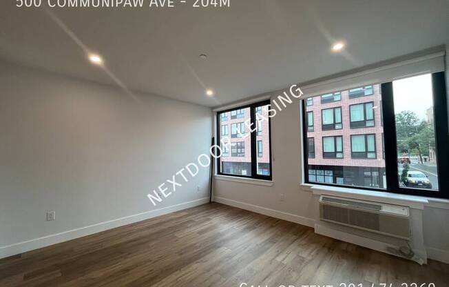 500 COMMUNIPAW AVE