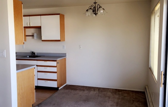Summit View Apartments