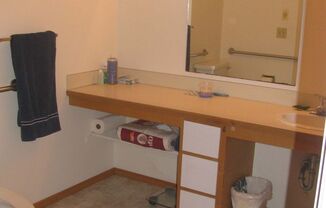 Fairwood Court Apartments