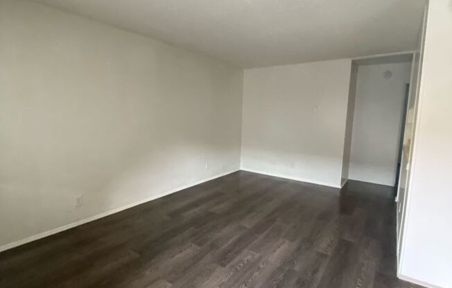 1 bed, 1 bath, 600 sqft, $1,795, Unit 03