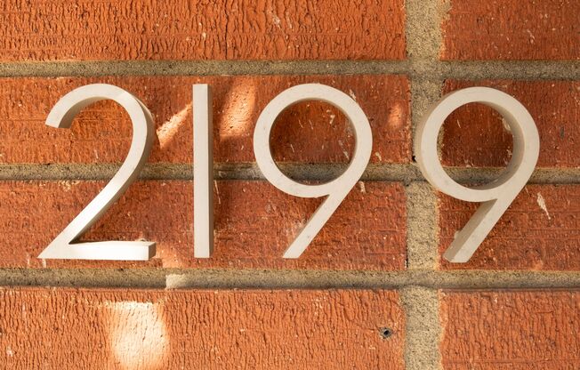 1 bed, 1 bath, 550 sqft, $1,400, Unit 105