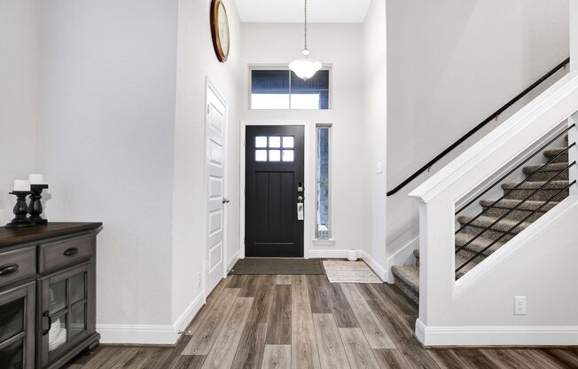 Stylish & Energy-Efficient Home in Exclusive Gated Community