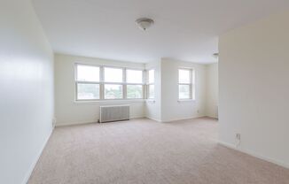 1 bed, 1 bath, 600 sqft, $979, Unit 306