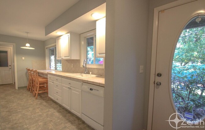 12908 NE SALMON CRK AVE