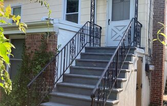 88 Graywood Road