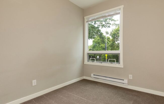 1 bed, 1 bath, 615 sqft, $1,595, Unit 206