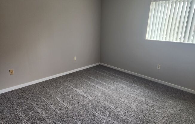 1 bed, 1 bath, 832 sqft, $1,120, Unit WG2-607