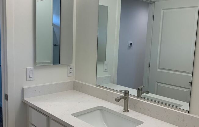 3 beds, 2 baths, 1,537 sqft, $1,995, Unit Pantano Vista 2494