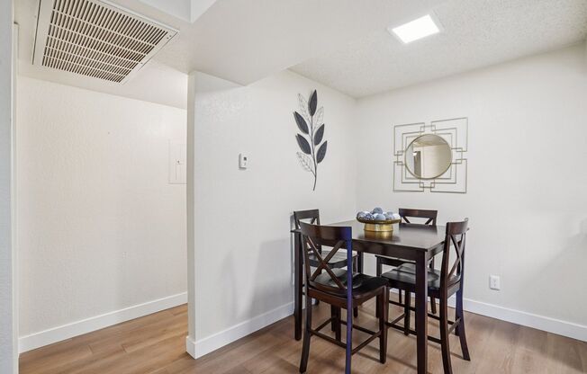 2 beds, 2 baths, 808 sqft, $1,294, Unit 1116