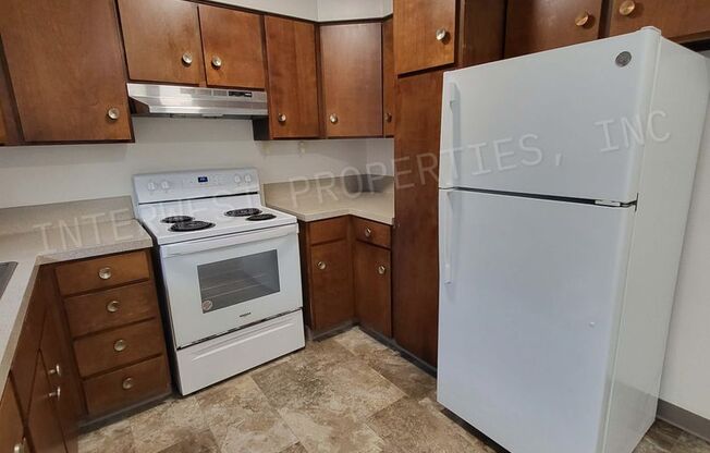 2 beds, 1 bath, 800 sqft, $1,550, Unit 2051-A