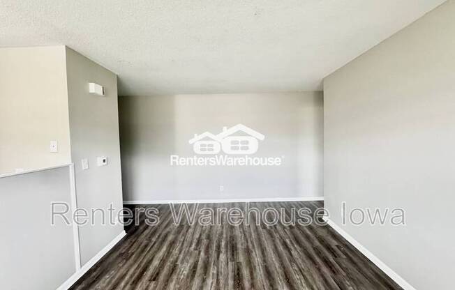114 NW College Ave