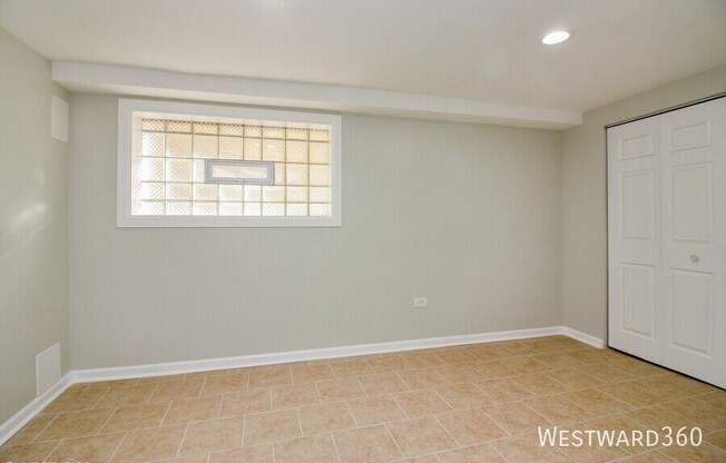 4343 West Drummond Place