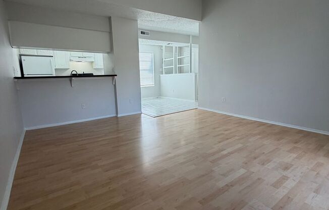 2 beds, 2 baths, 940 sqft, $1,475, Unit OCR-219