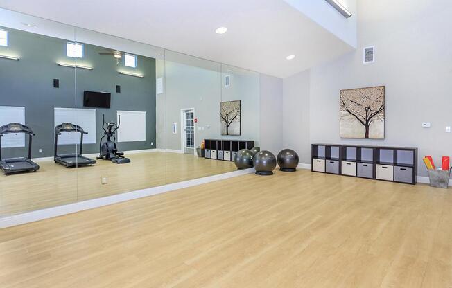 Boulder Creek residents can stay in shape in the fitness center