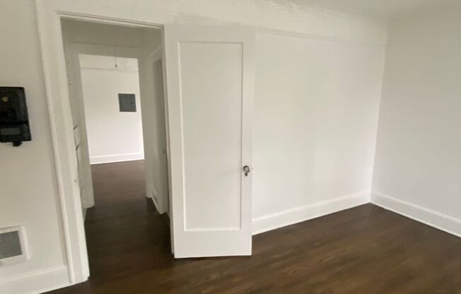 1 bed, 1 bath, 577 sqft, $1,350, Unit 201