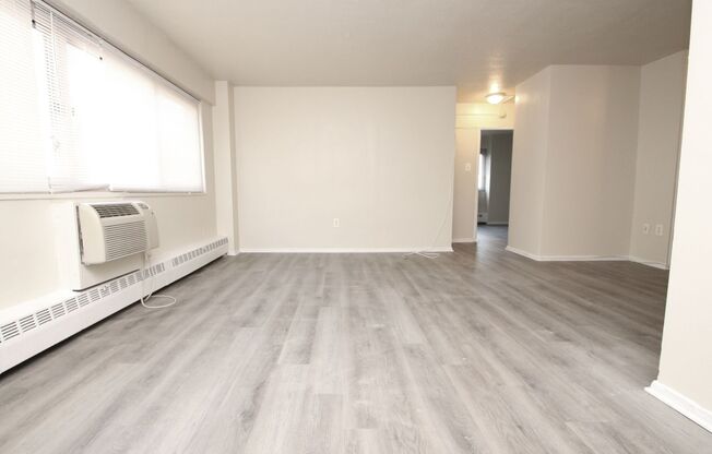 2101 Chestnut St (Riverwest Condos) 1208