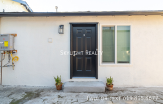 2046 CYPRESS AVE