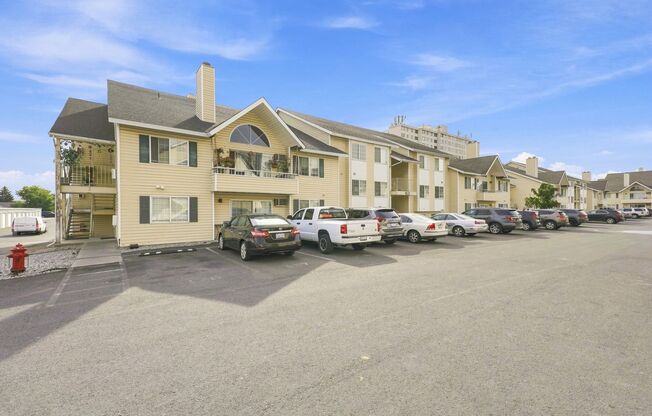2 beds, 2 baths, 1,140 sqft, $1,495