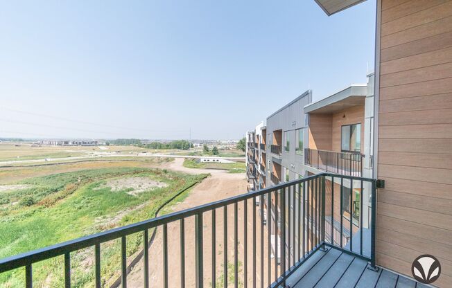 1 bed, 1 bath, 728 sqft, $1,295, Unit YH-1030