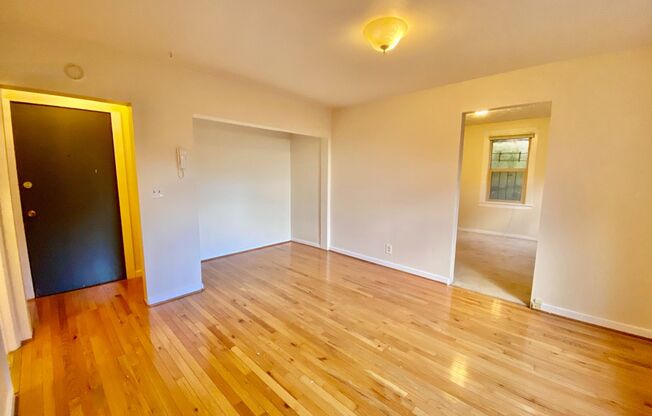 1 bed, 1 bath, 544 sqft, $1,495, Unit 01